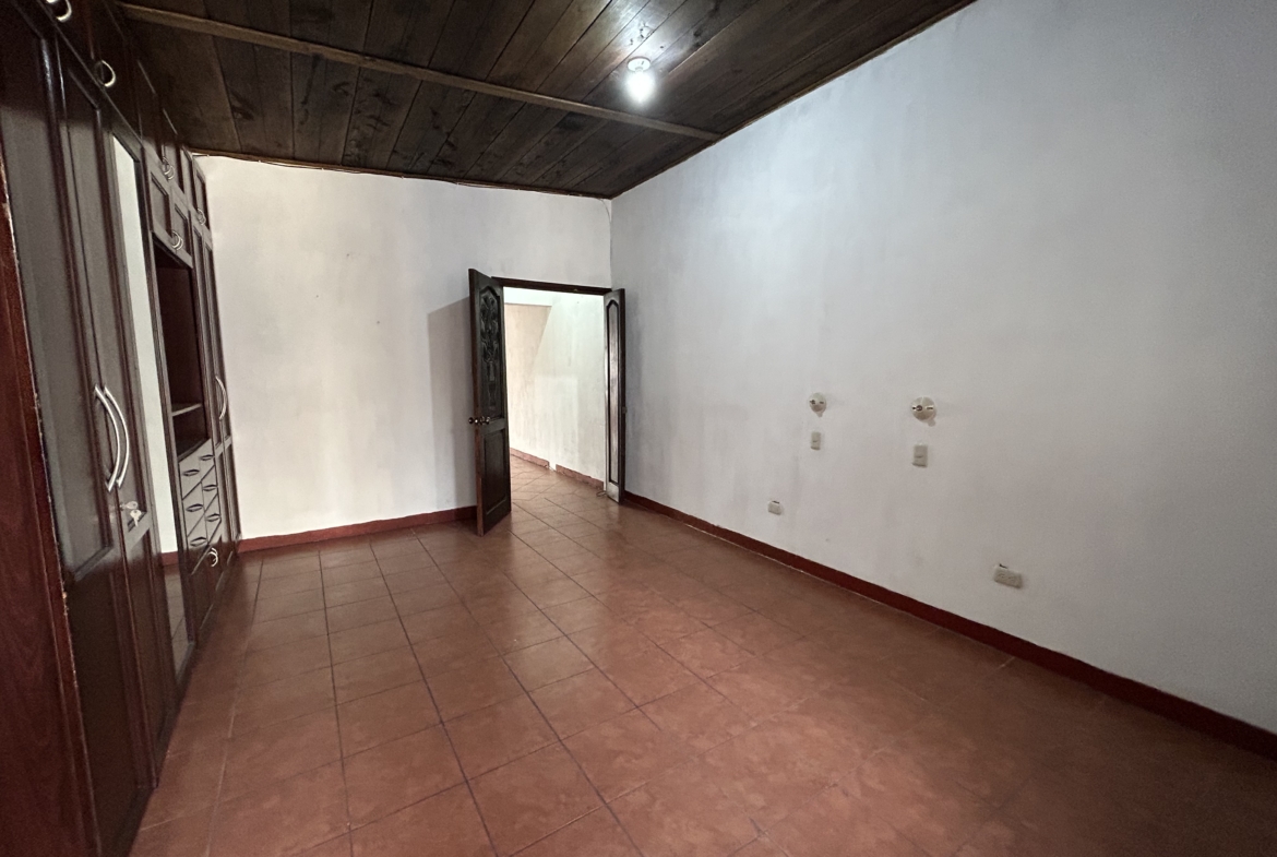 APARTAMENTO EN ALQUILER EN ANTIGUA GUATEMALA