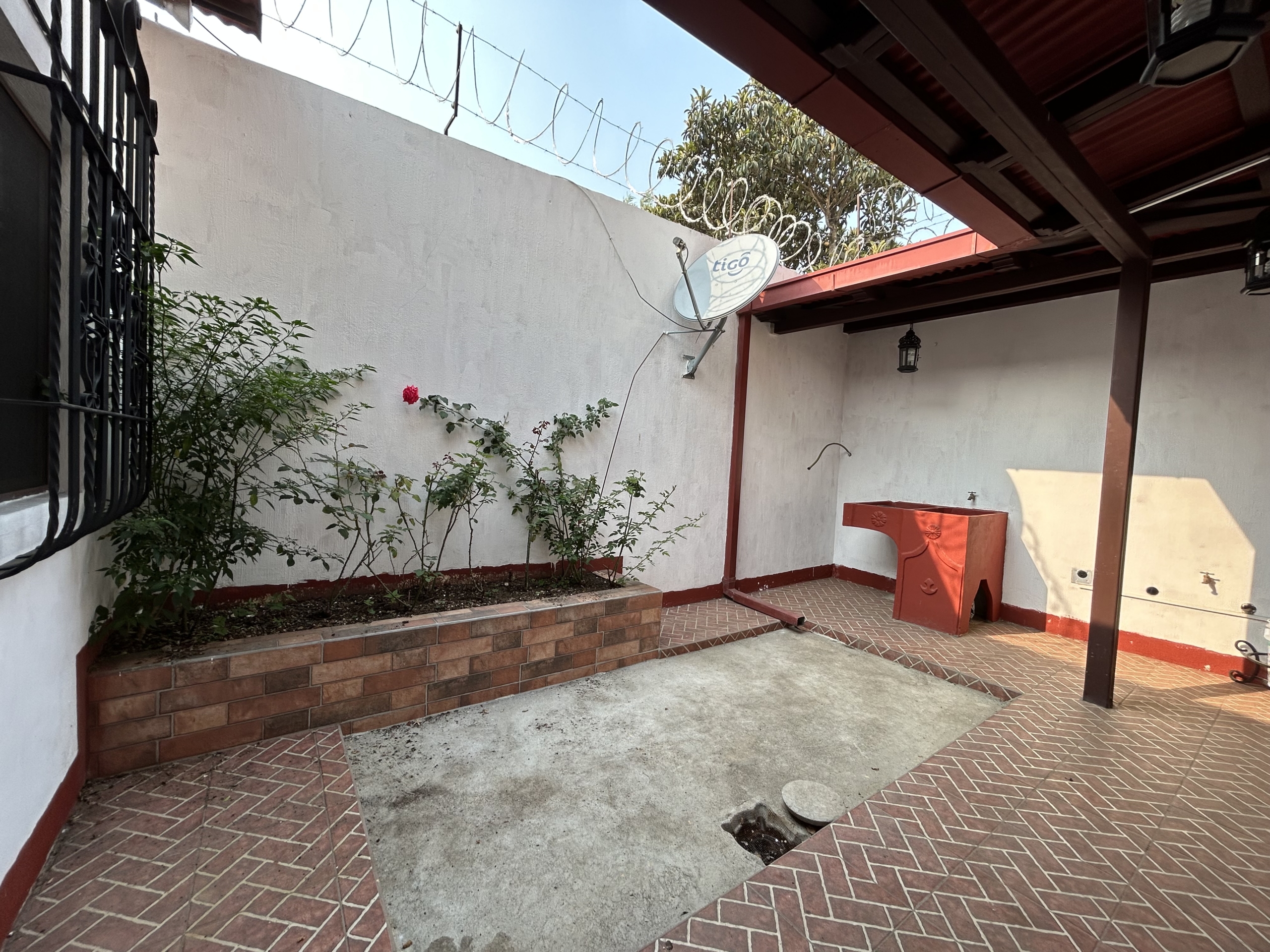 APARTAMENTO EN ALQUILER EN ANTIGUA GUATEMALA