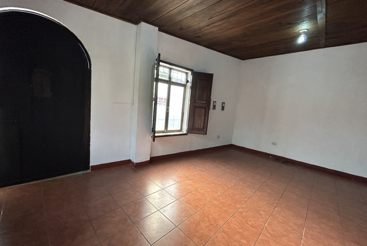 APARTAMENTO EN ALQUILER EN ANTIGUA GUATEMALA