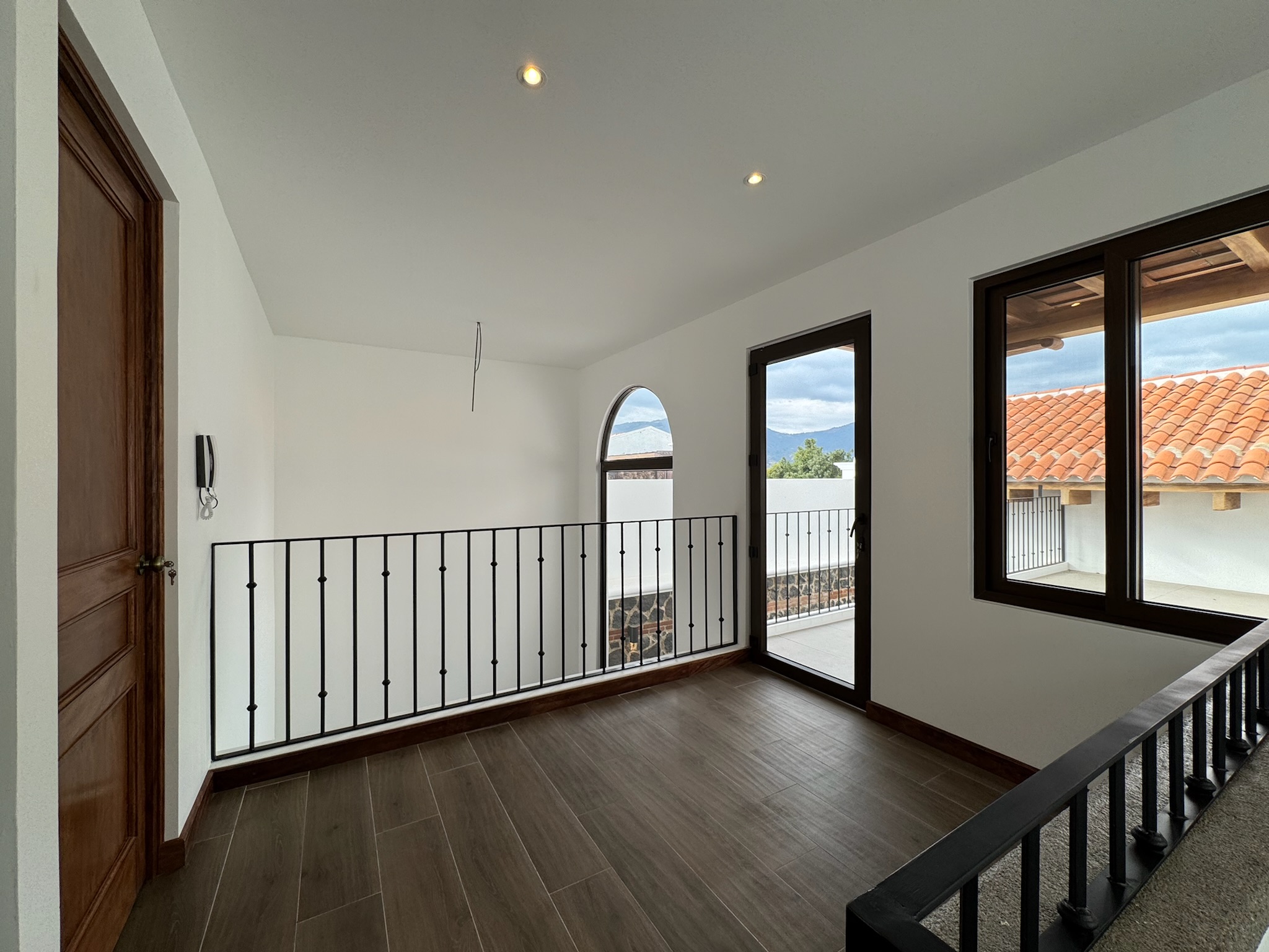 CASA EN VENTA EN ANTIGUA GUATEMALA