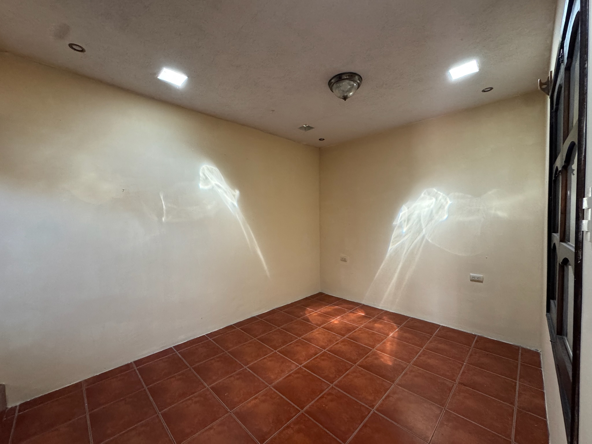 CASA EN VENTA EN ANTIGUA GUATEMALA