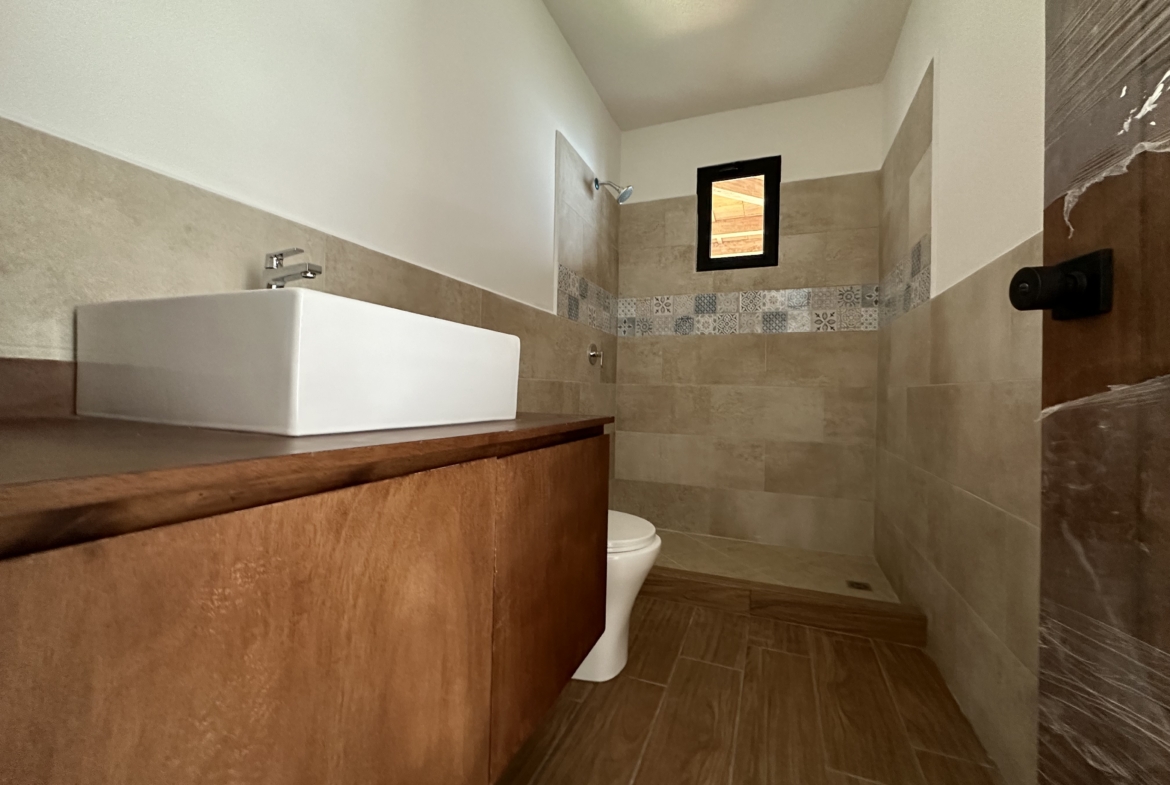 CASA EN VENTA EN ANTIGUA GUATEMALA