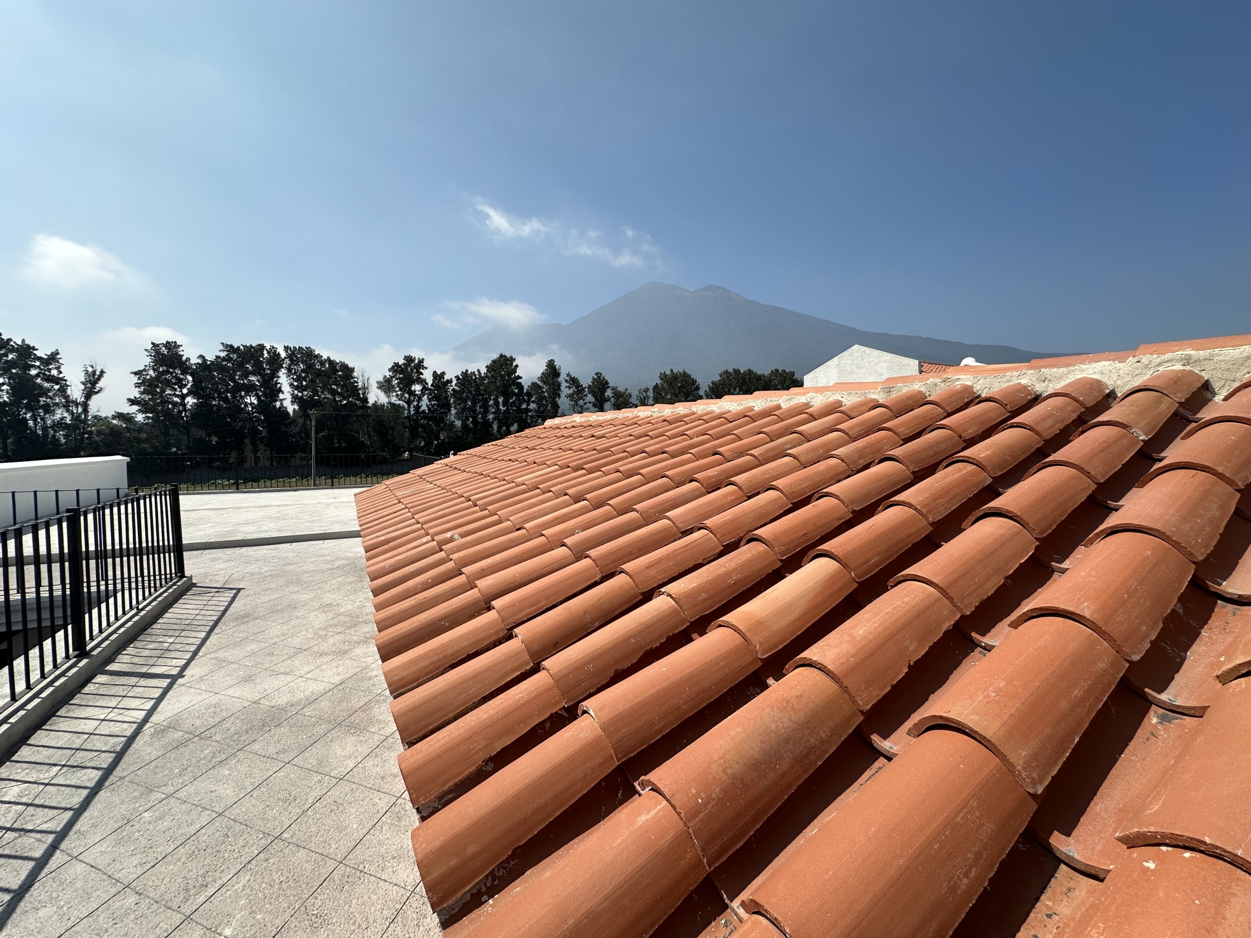 CASA EN VENTA EN ANTIGUA GUATEMALA