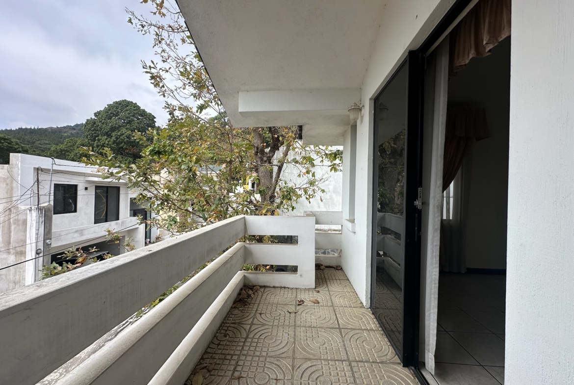 CASA EN VENTA EN CIUDAD DE GUATEMALA
