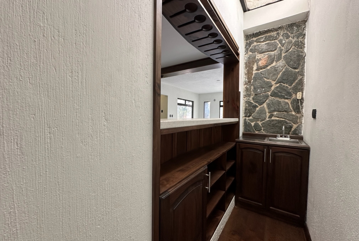 CASA EN VENTA EN CIUDAD DE GUATEMALA