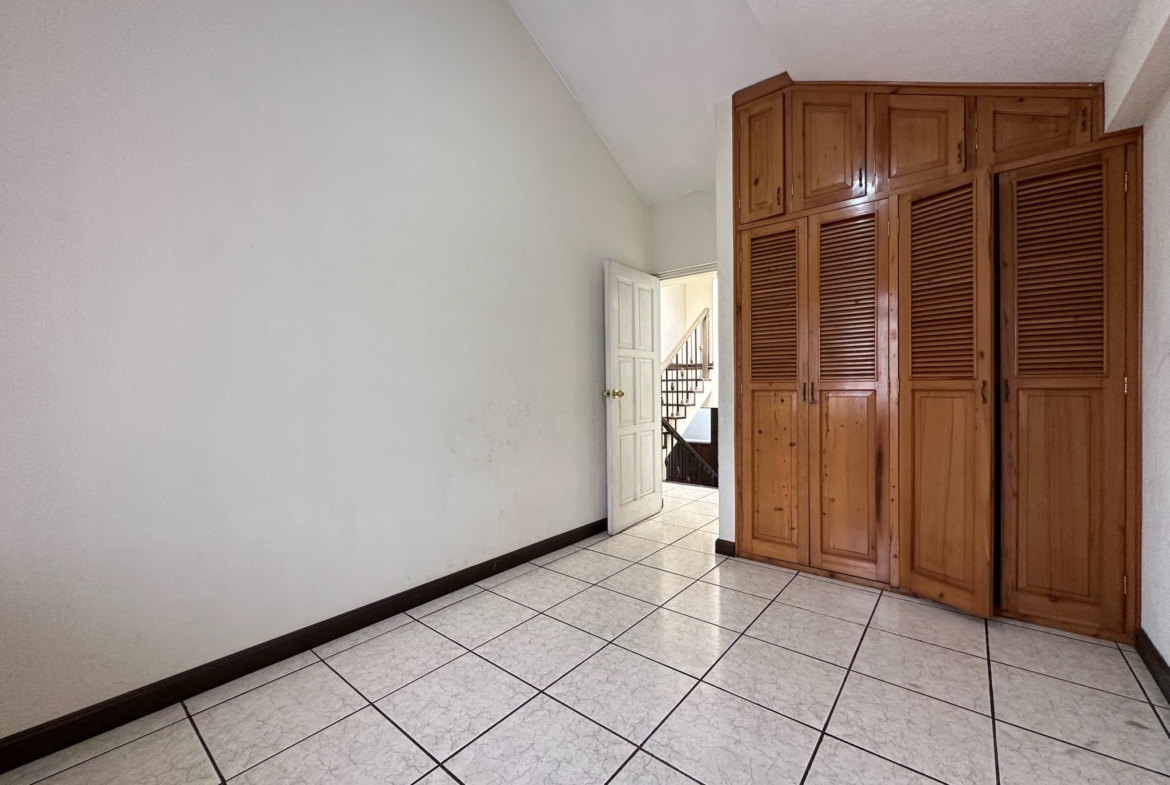 CASA EN VENTA EN CIUDAD DE GUATEMALA
