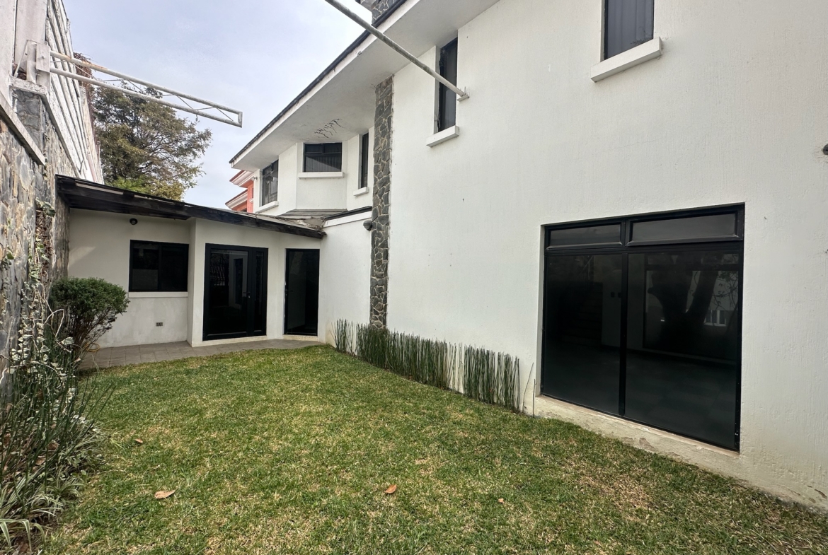 CASA EN VENTA EN CIUDAD DE GUATEMALA