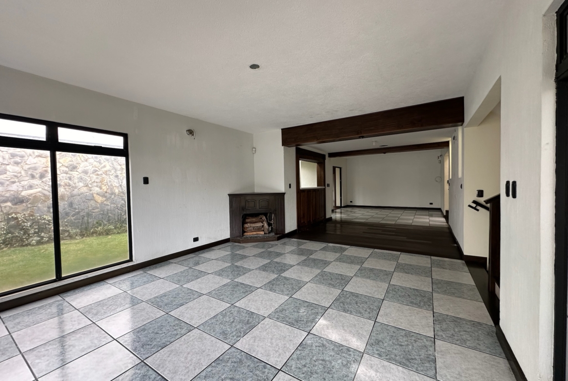 CASA EN VENTA EN CIUDAD DE GUATEMALA