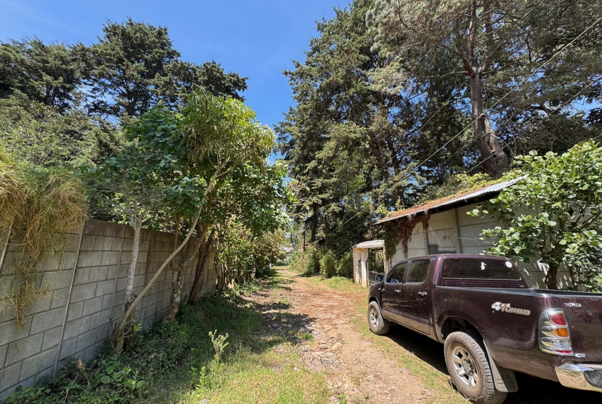 TERRENO EN VENTA EN SANTIAGO SACATEPÉQUEZ