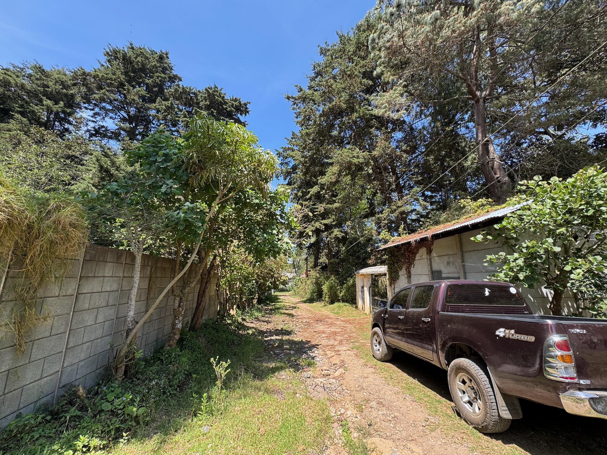 TERRENO EN VENTA EN SANTIAGO SACATEPÉQUEZ