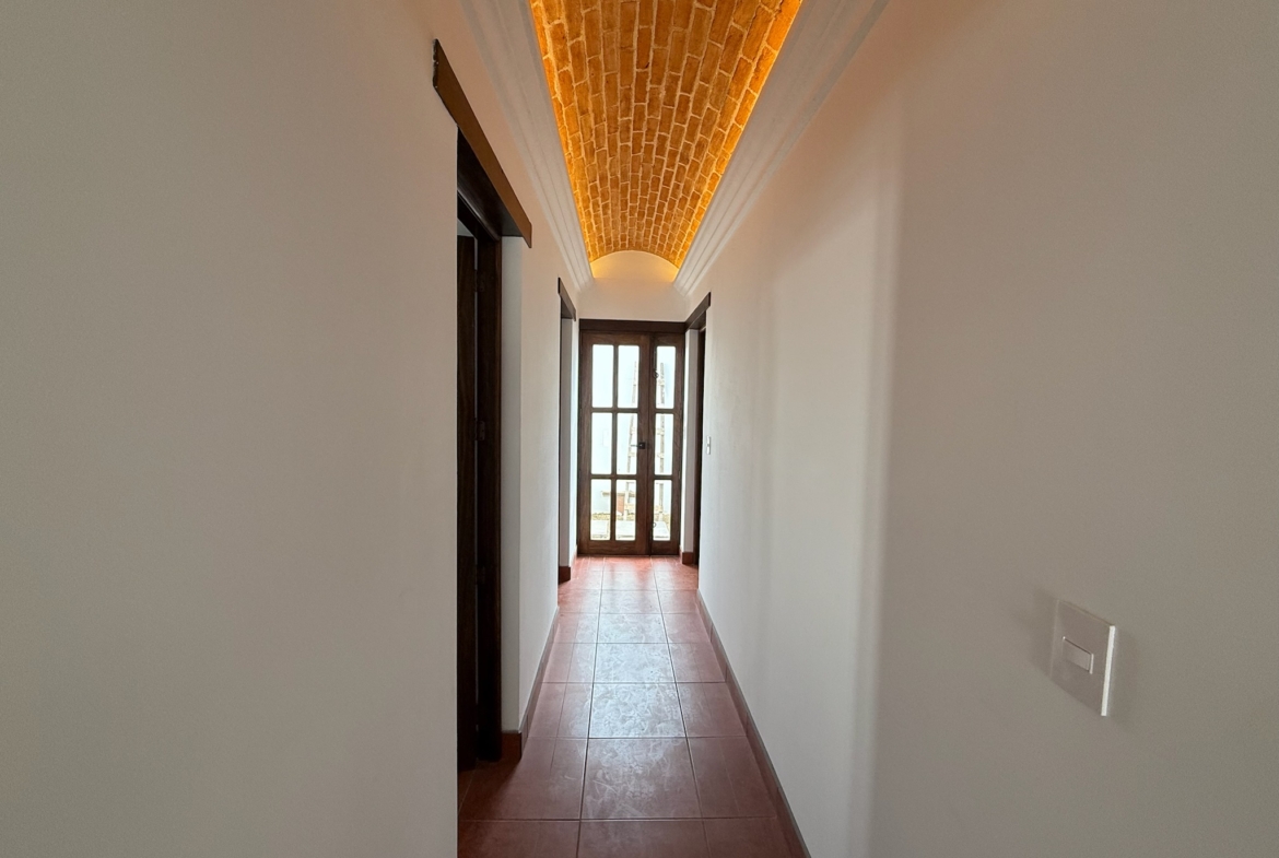 CASA EN VENTA EN ANTIGUA GUATEMALA
