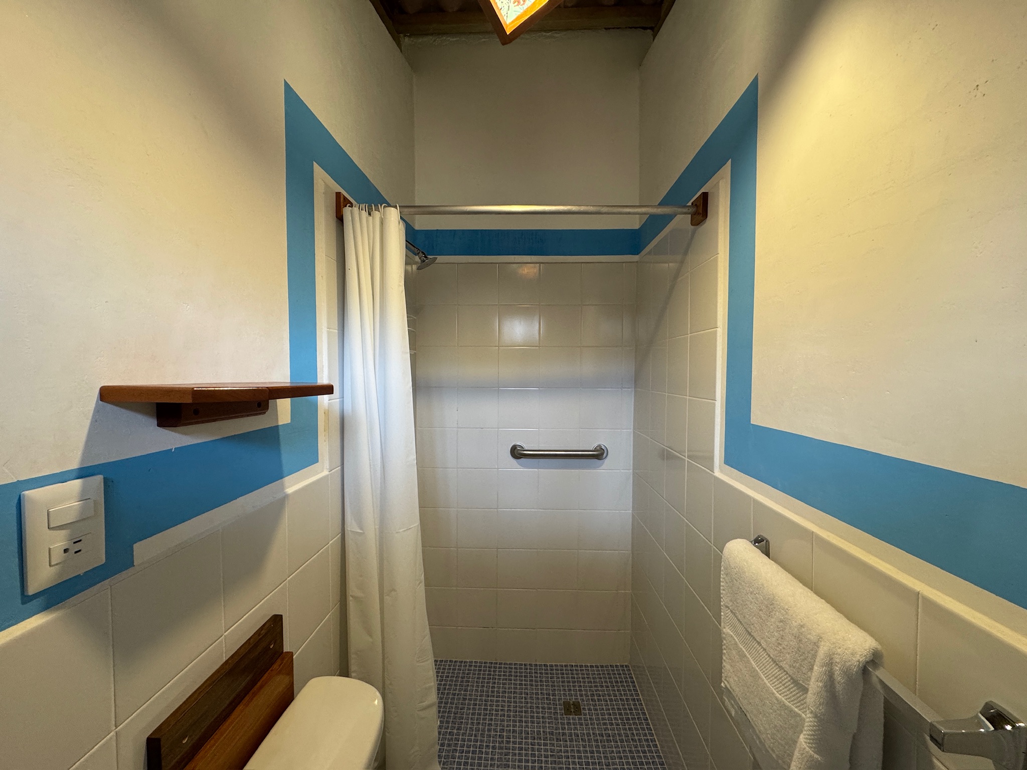 APARTAMENTO TIPO ESTUDIO AMUEBLADO EN ANTIGUA GUATEMALA