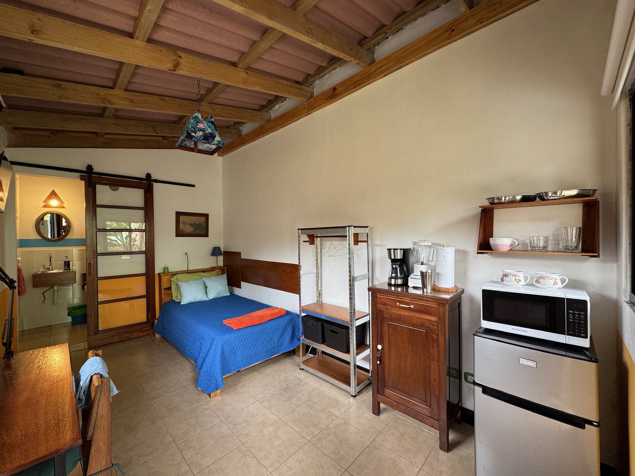 APARTAMENTO TIPO ESTUDIO AMUEBLADO EN ANTIGUA GUATEMALA