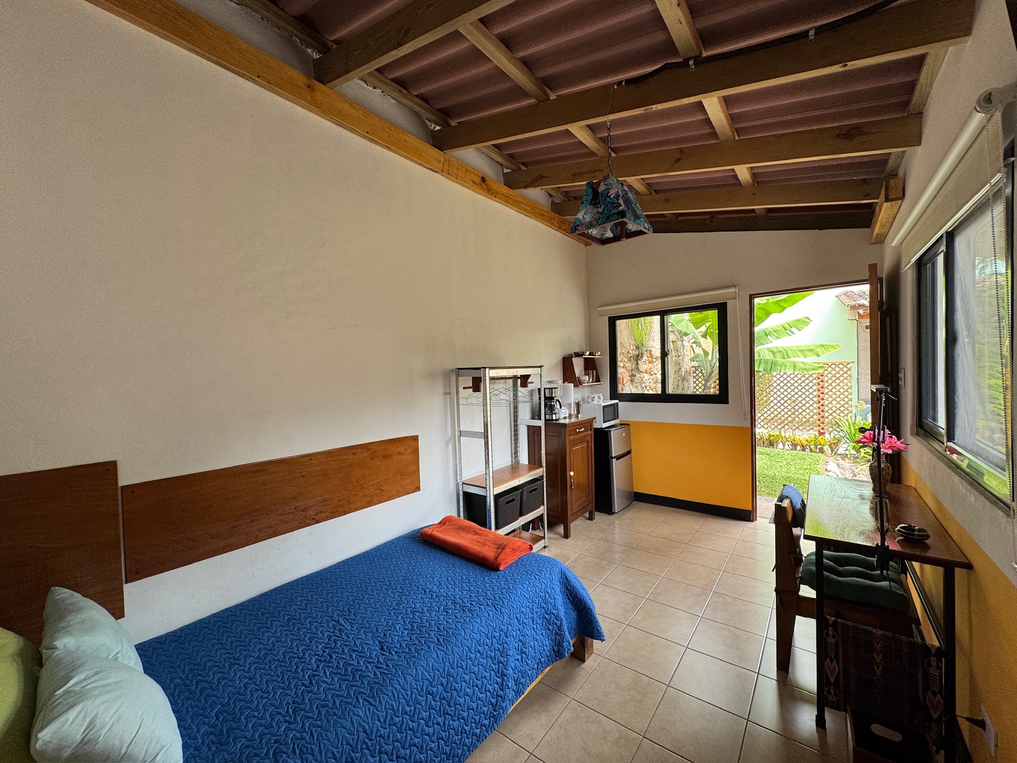 APARTAMENTO TIPO ESTUDIO AMUEBLADO EN ANTIGUA GUATEMALA
