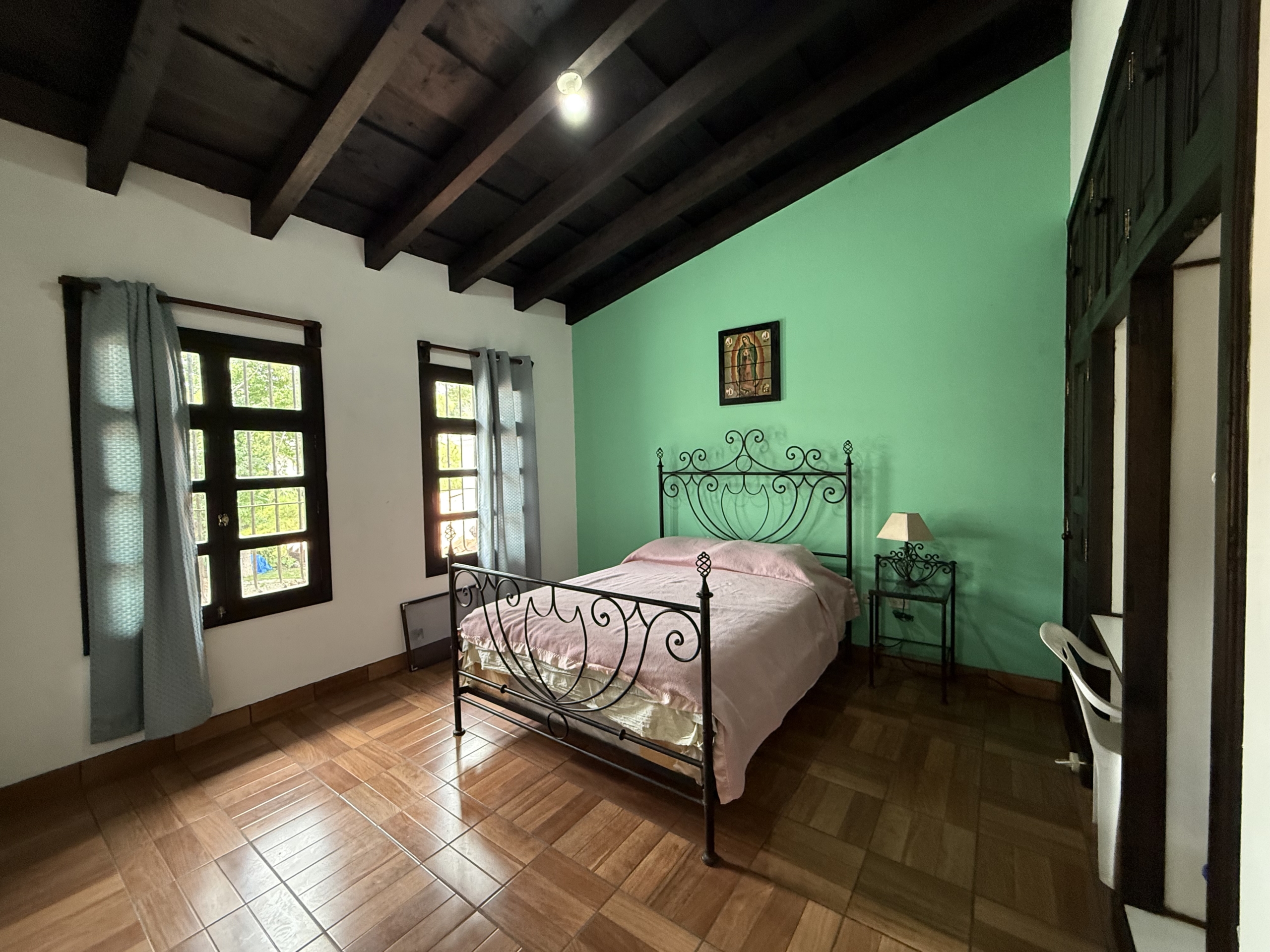 CASA AMUEBLADA EN ALQUILER EN ANTIGUA GUATEMALA