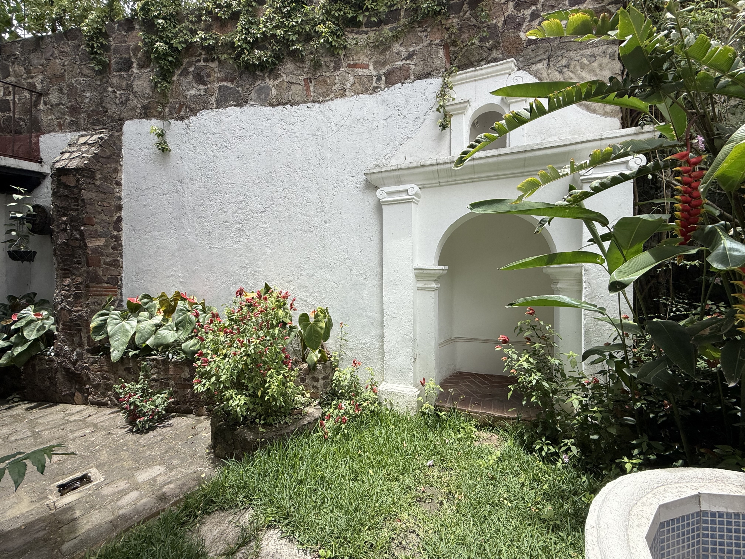CASA AMUEBLADA EN ALQUILER EN ANTIGUA GUATEMALA