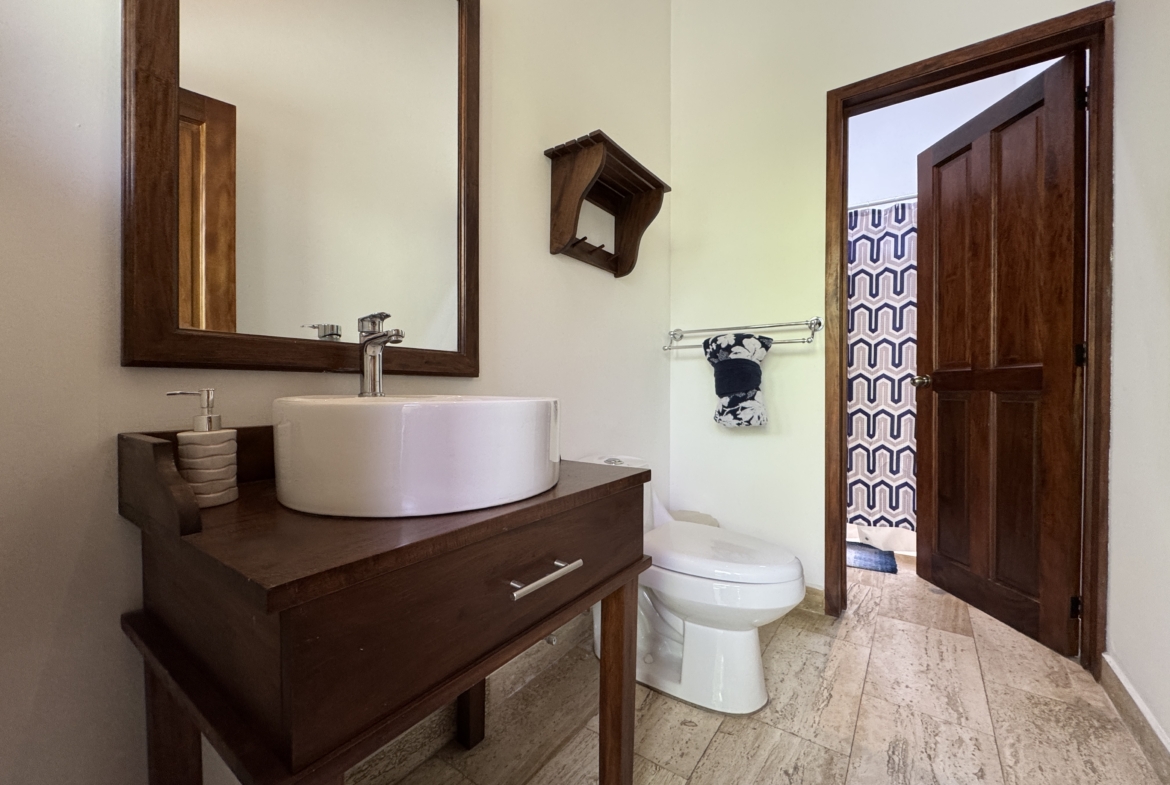 CASA EN ALQUILER AMUEBLADA EN ANTIGUA GUATEMALA