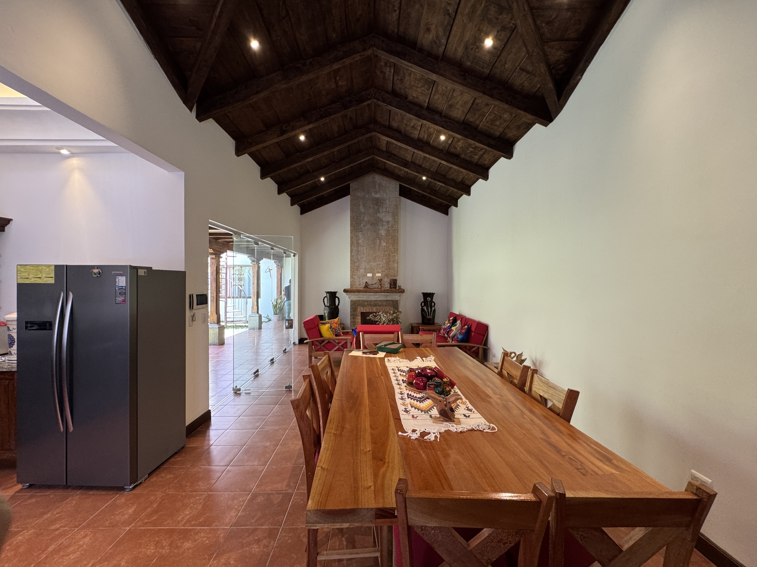 CASA EN ALQUILER AMUEBLADA EN ANTIGUA GUATEMALA