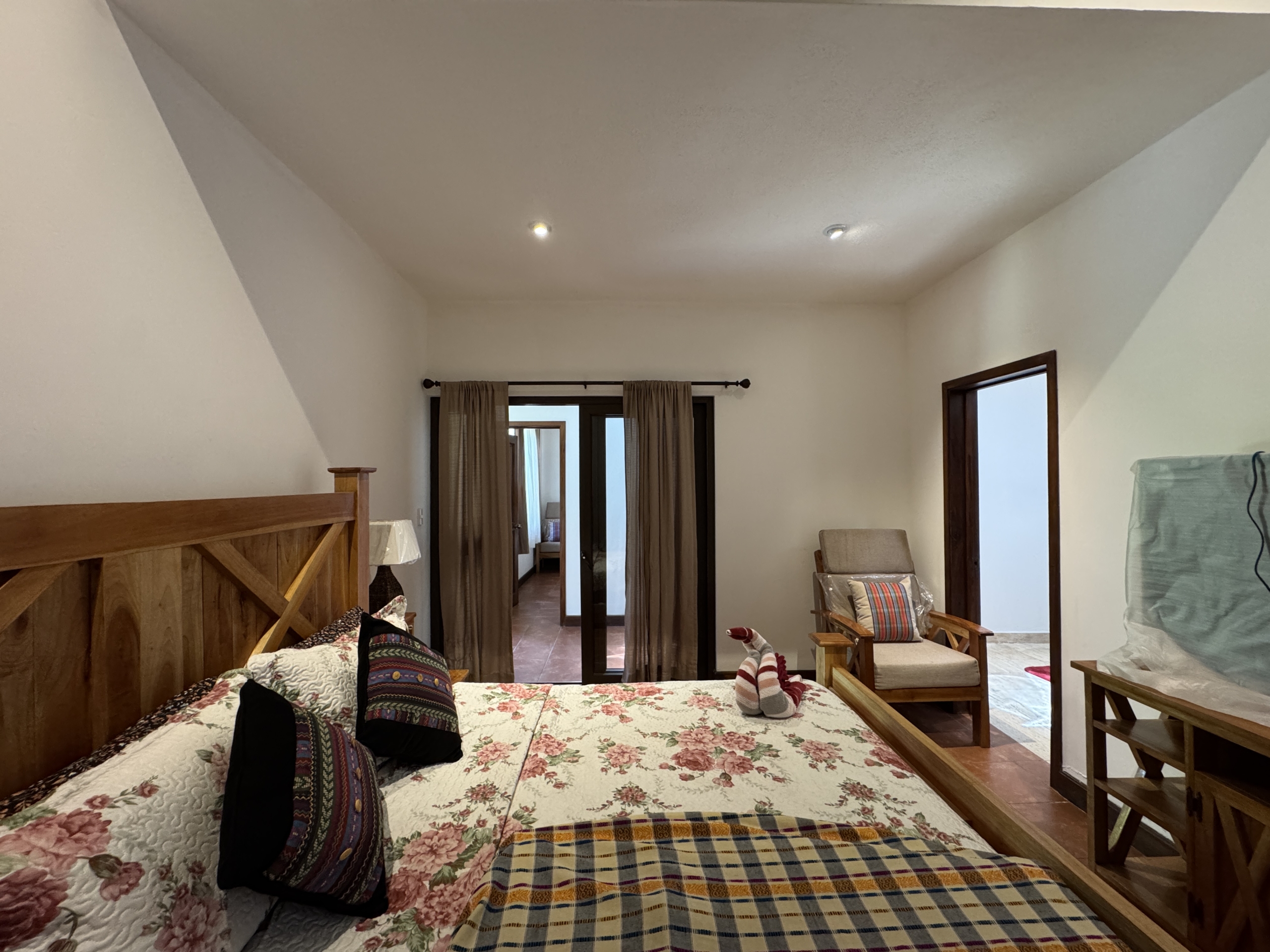 CASA EN ALQUILER AMUEBLADA EN ANTIGUA GUATEMALA