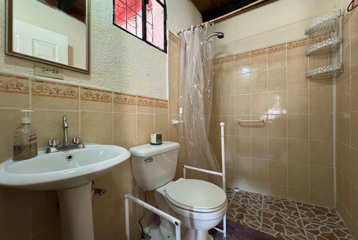 CASA EN ALQUILER EN ANTIGUA GUATEMALA