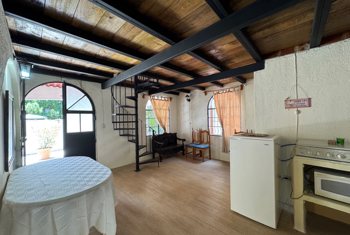 CASA EN ALQUILER EN ANTIGUA GUATEMALA