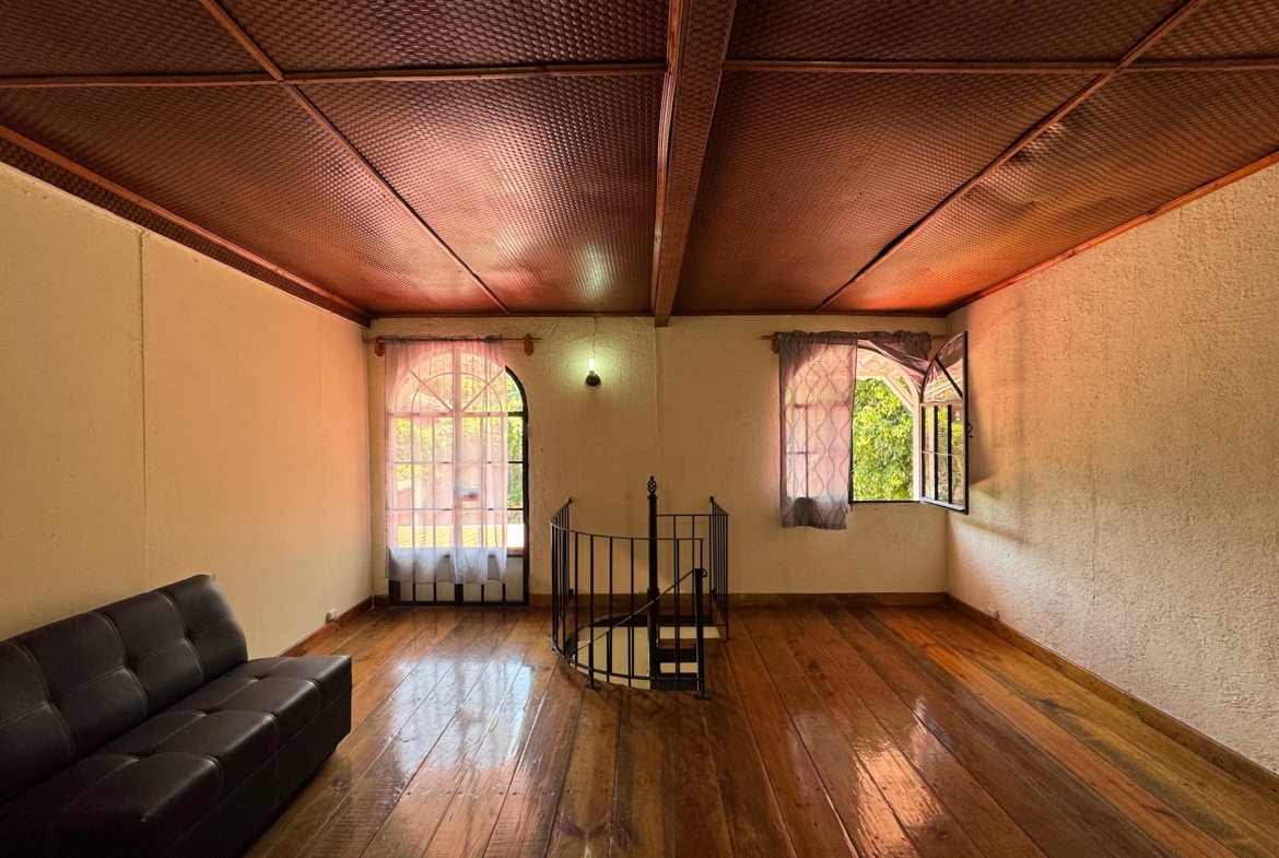 CASA EN ALQUILER EN ANTIGUA GUATEMALA