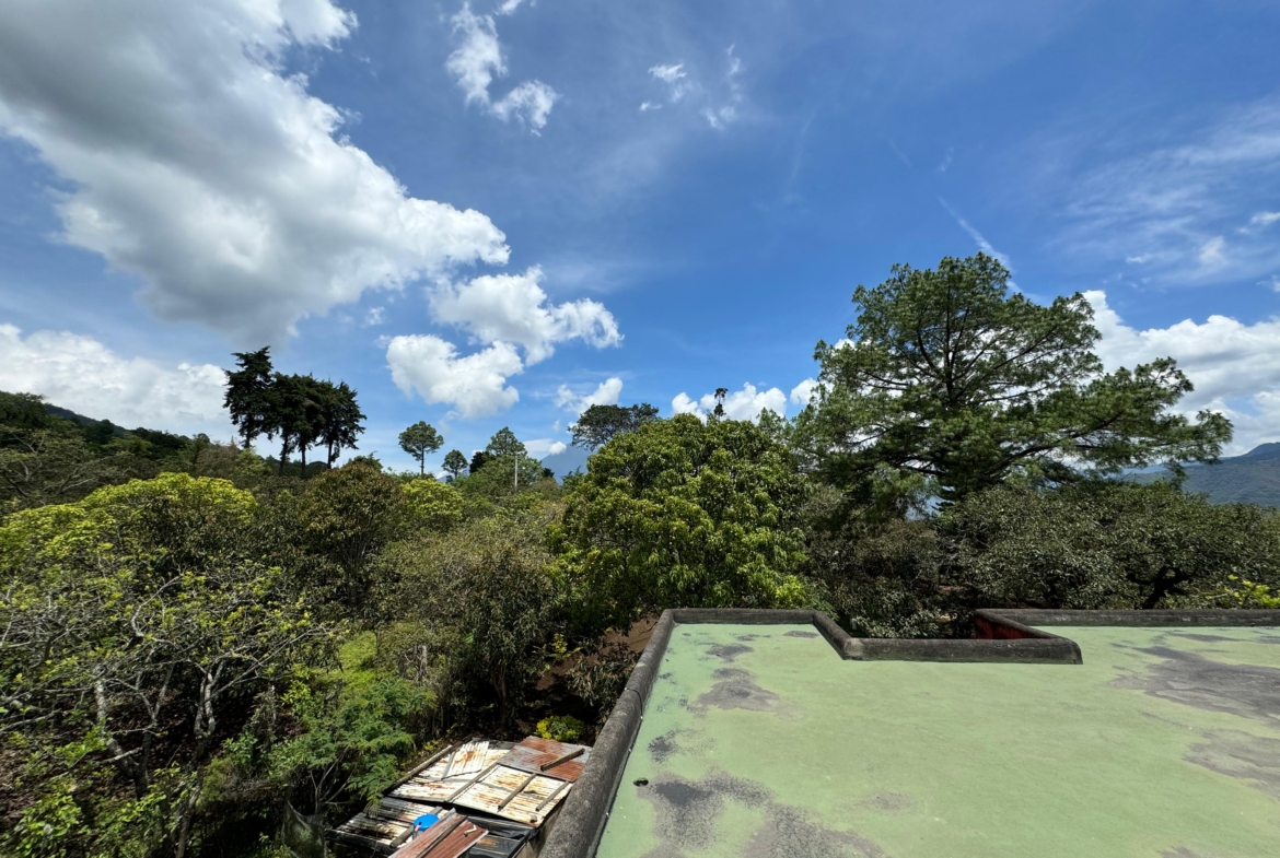 CASA EN VENTA EN ANTIGUA GUATEMALA