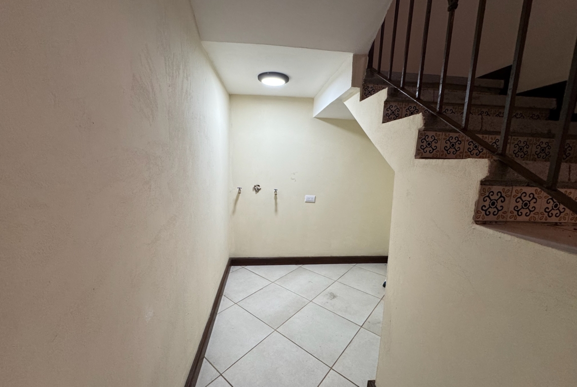 CASA EN VENTA EN ANTIGUA GARDENS