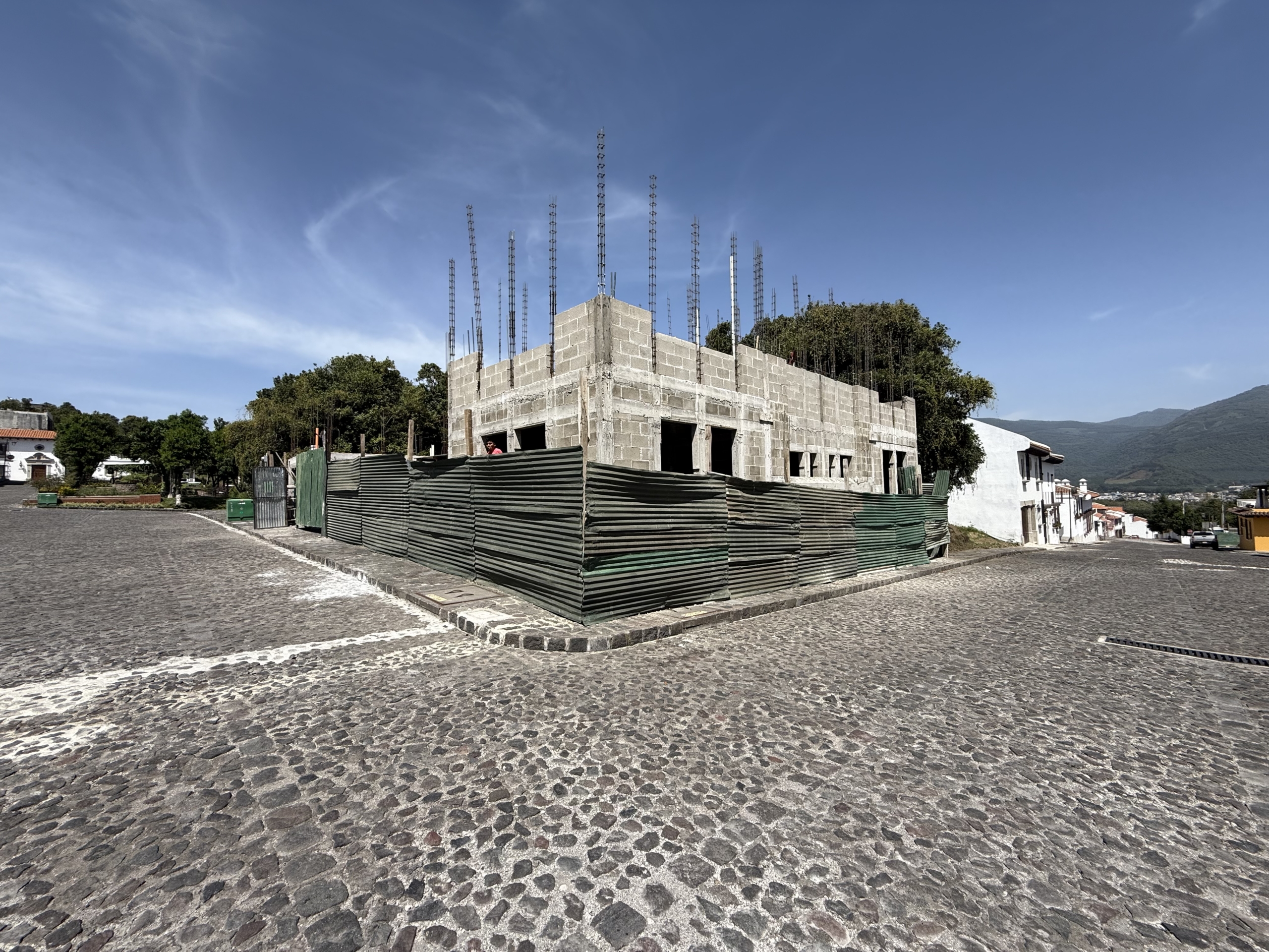 CASA EN VENTA EN CONSTRUCCIÓN EN ANTIGUA GUATEMALA