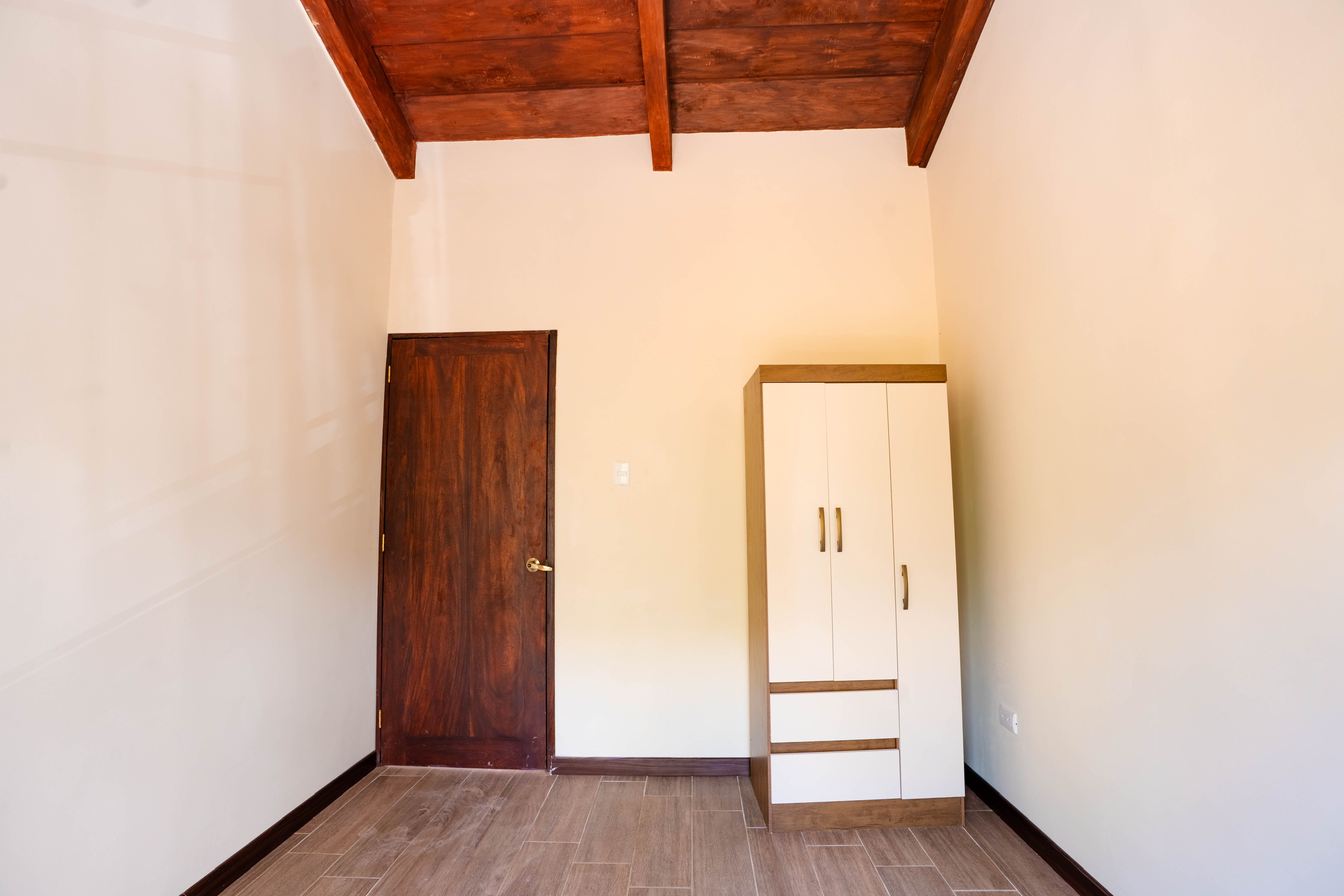 CASA EN VENTA EN ANTIGUA GUATEMALA