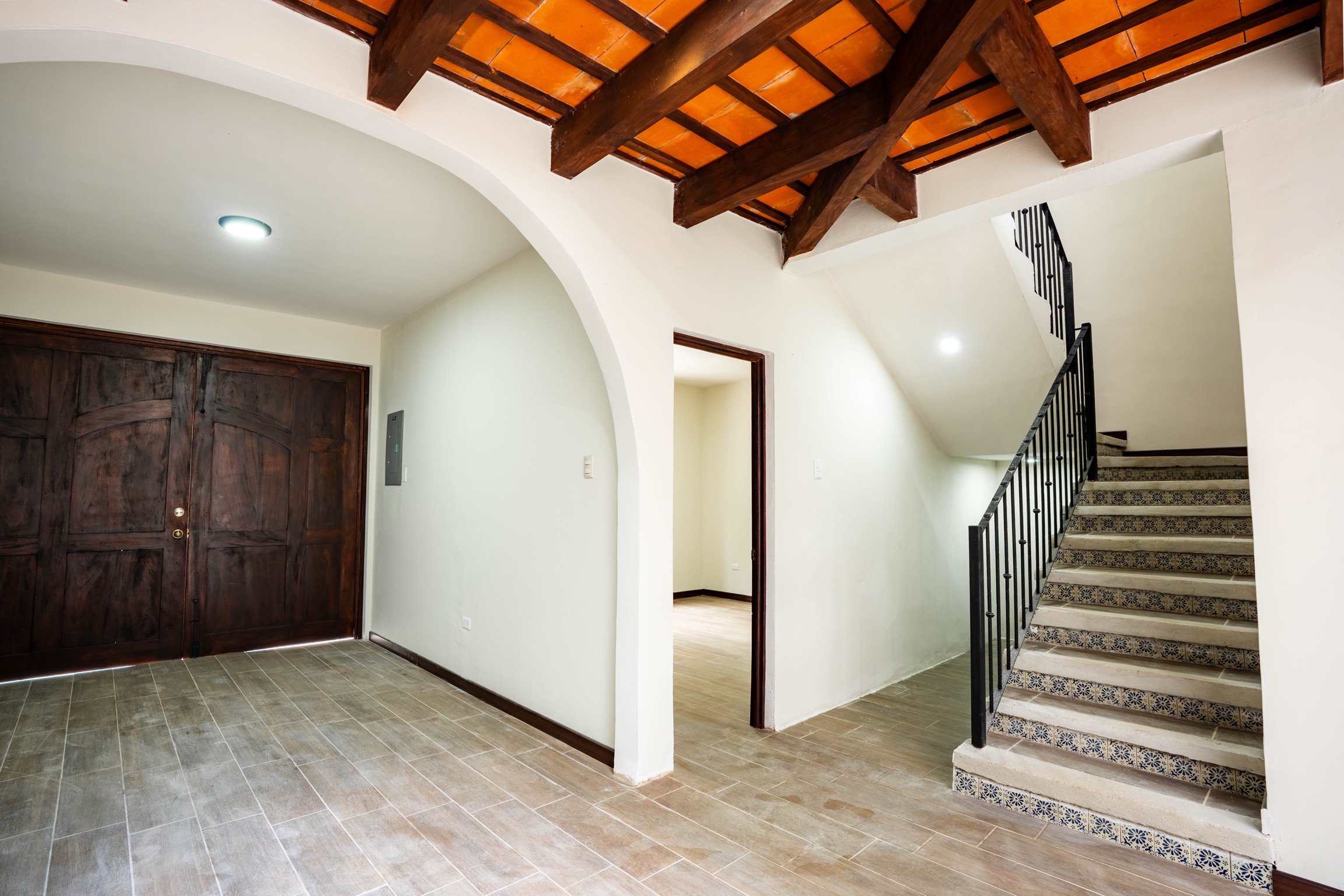 CASA EN VENTA EN ANTIGUA GUATEMALA