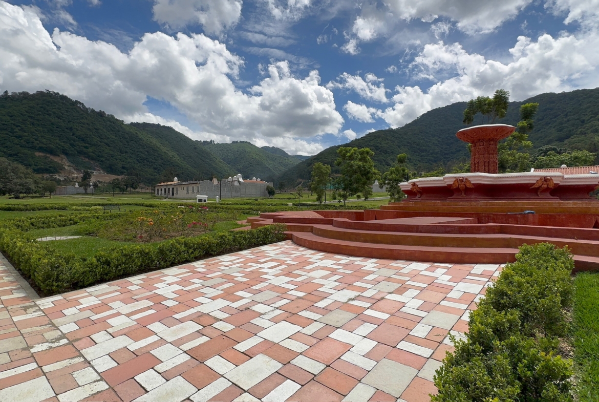 PASEO ANTIGUA AREAS COMUNES