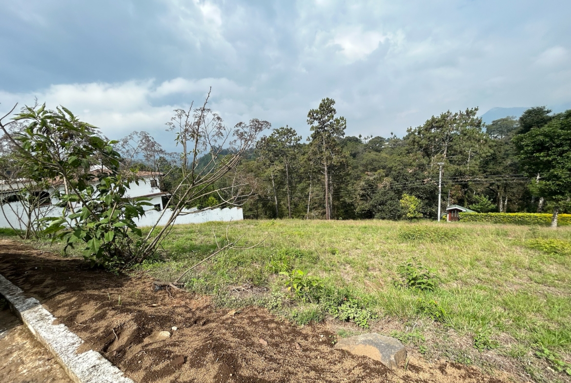 TERRENO EN VENTA EN PARRAMOS CHIMALTENANGO