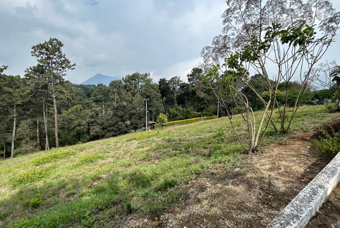 TERRENO EN VENTA EN PARRAMOS CHIMALTENANGO