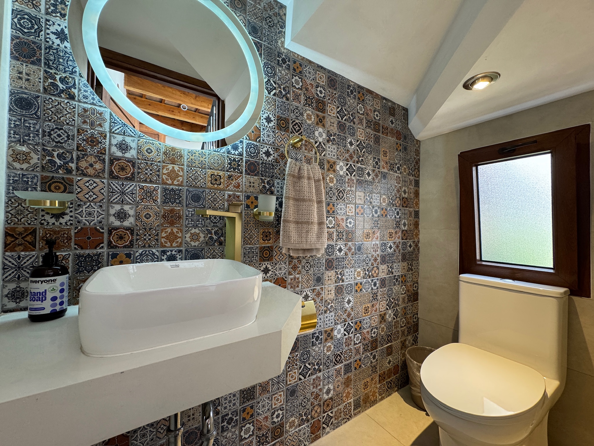 CASA AMUEBLADA EN ALQUILER EN ANTIGUA GUATEMALA
